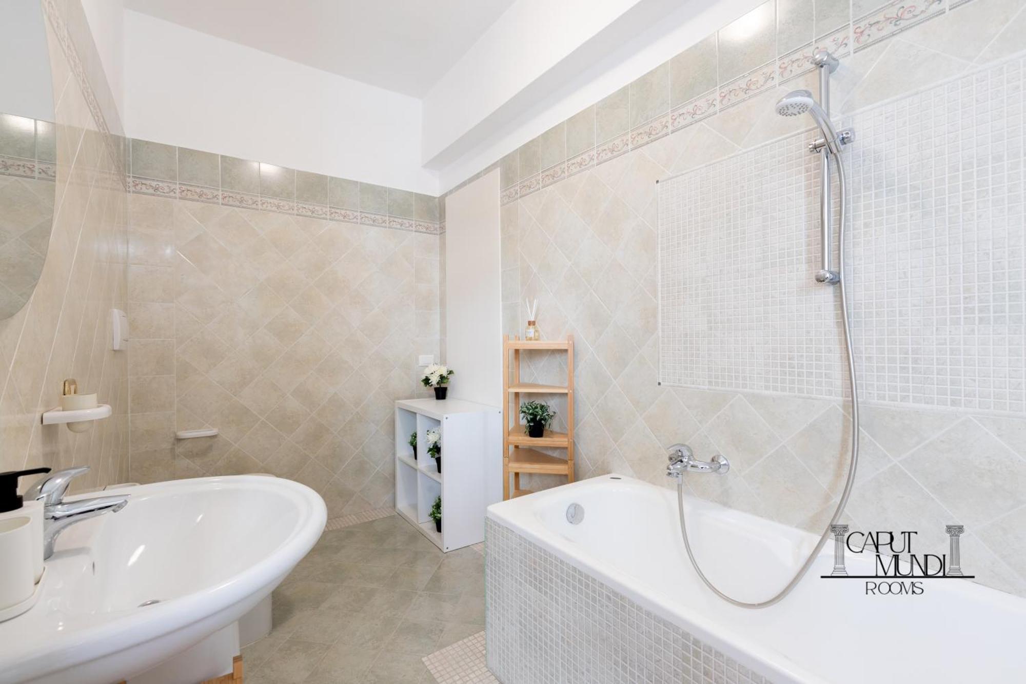 Caput Mundi Rooms - 100Mt To Metro A, Terrace, A-C, 15 Min To Center Roma Dış mekan fotoğraf